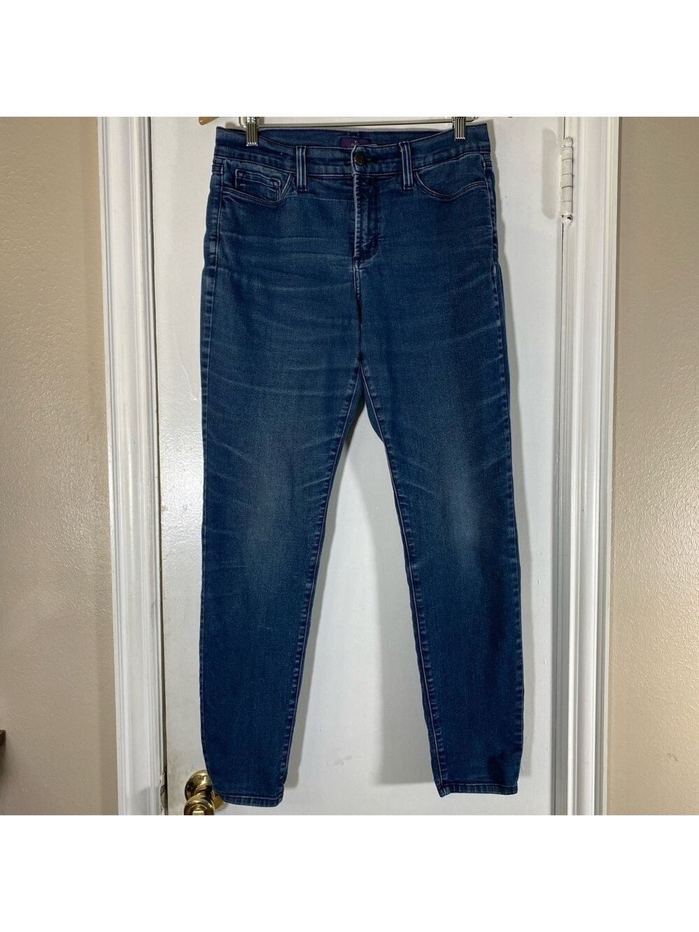 NYDJ Legging Womens Size 8 Blue Medium Wash Denim Mid Rise Distressed Jeans